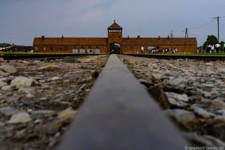 Auschwitz-10